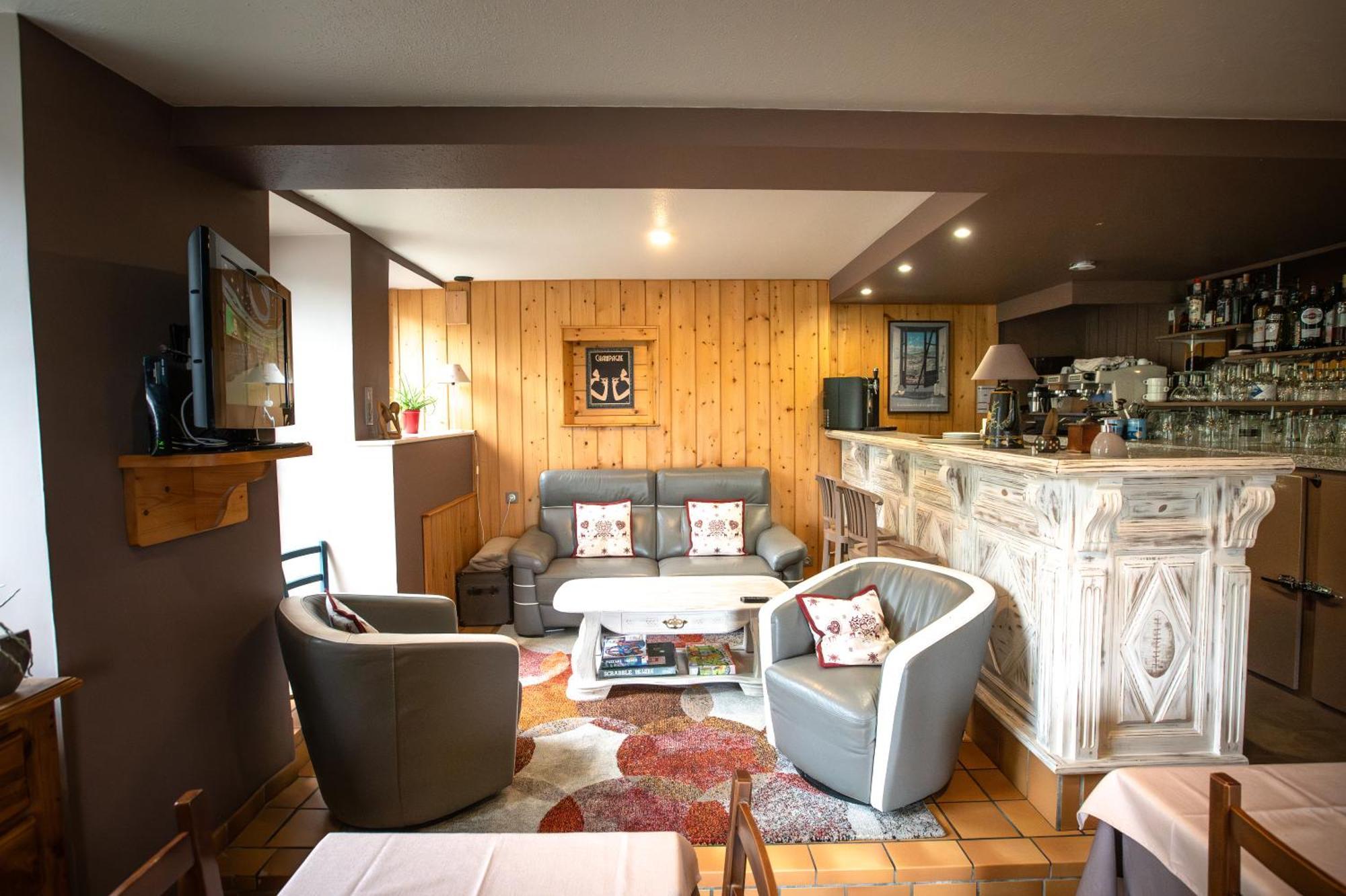 Auberge Le Cabaliros Arcizans-Avant Exterior photo